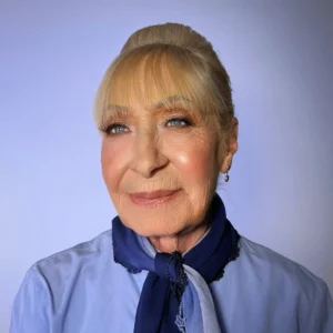 PIELES MADURAS - GLAM FOR ALL AGES
